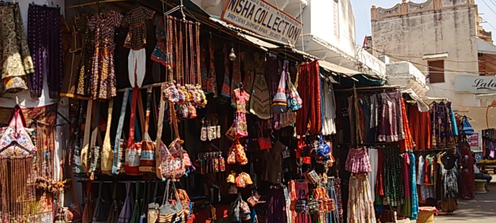 India — Rajasthan handicraft market
